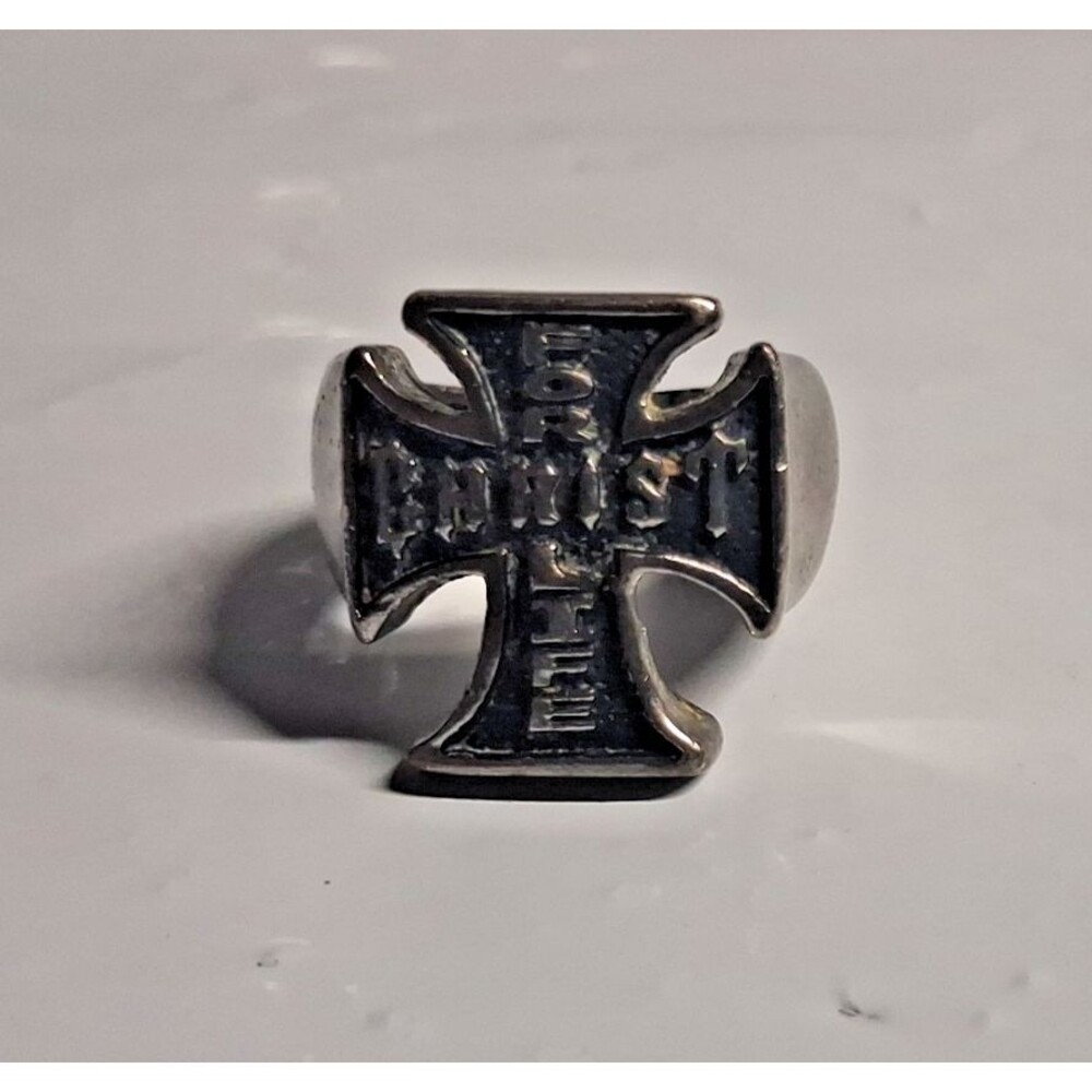 Christ For Life Cross Ring Size 7.5 Used